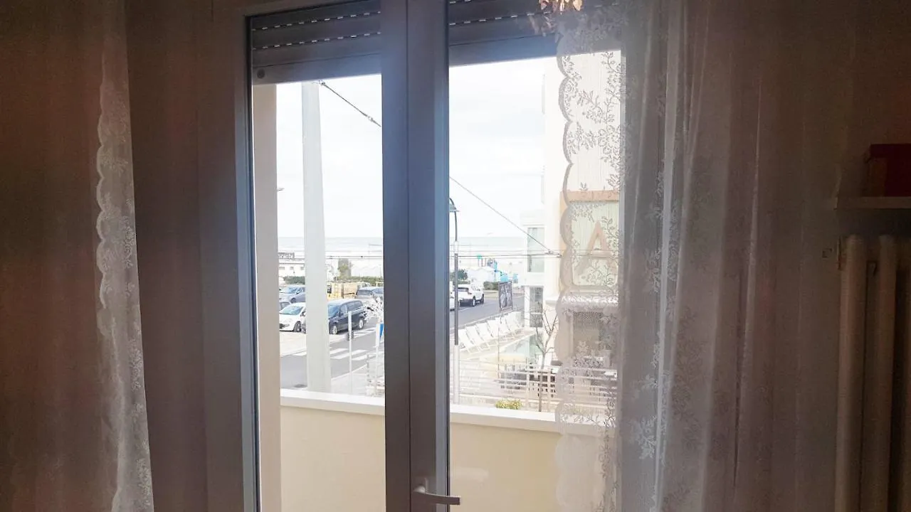 Casa Rava Beach Vista Mare Apartment Riccione Italy